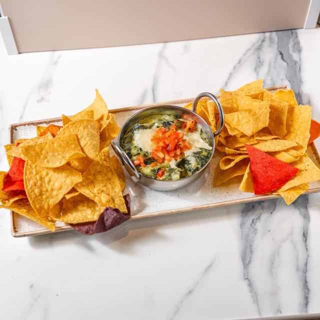 Creamy Spinach & Artichoke Fondue.