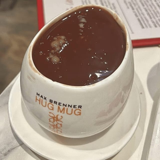 Max Famous Italian Thick Hot Chocolate.